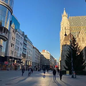 Am Hauptbahnhof Apartament Viena